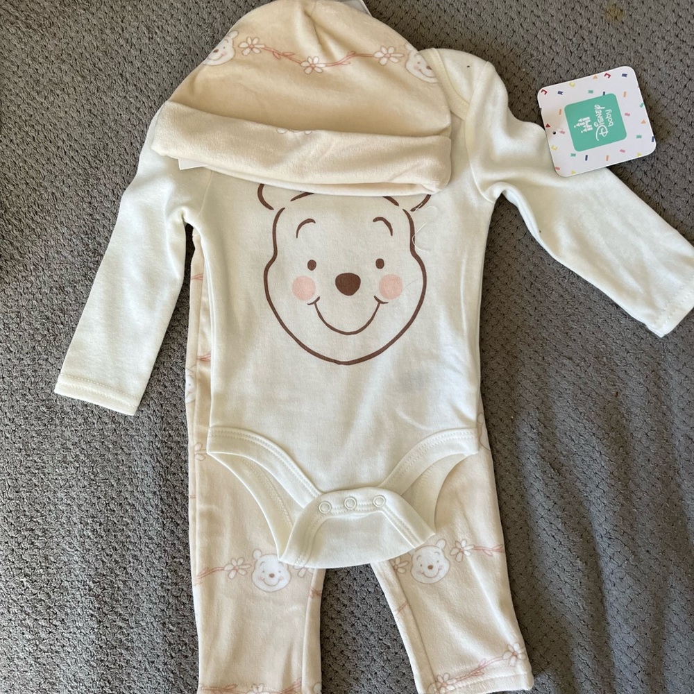 Disney Winnie the Pooh Cream Bodysuit